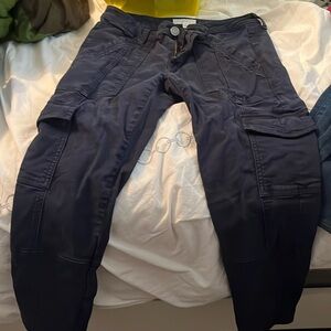 Joie navy skinny cargo pants size 28